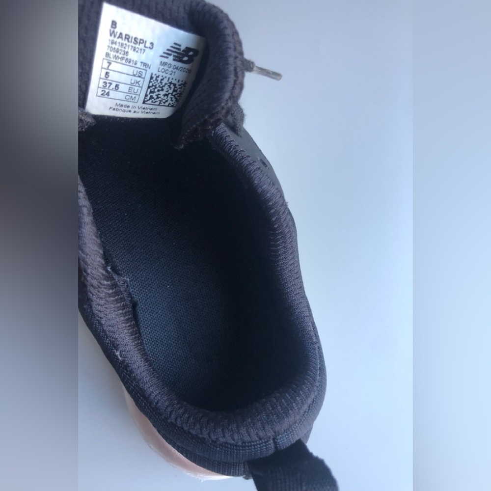 New Balance Fresh Foam Arishi V3 Running Shoes Womens Black Size: US 7 EUR 37.5 - Picture 11 of 14